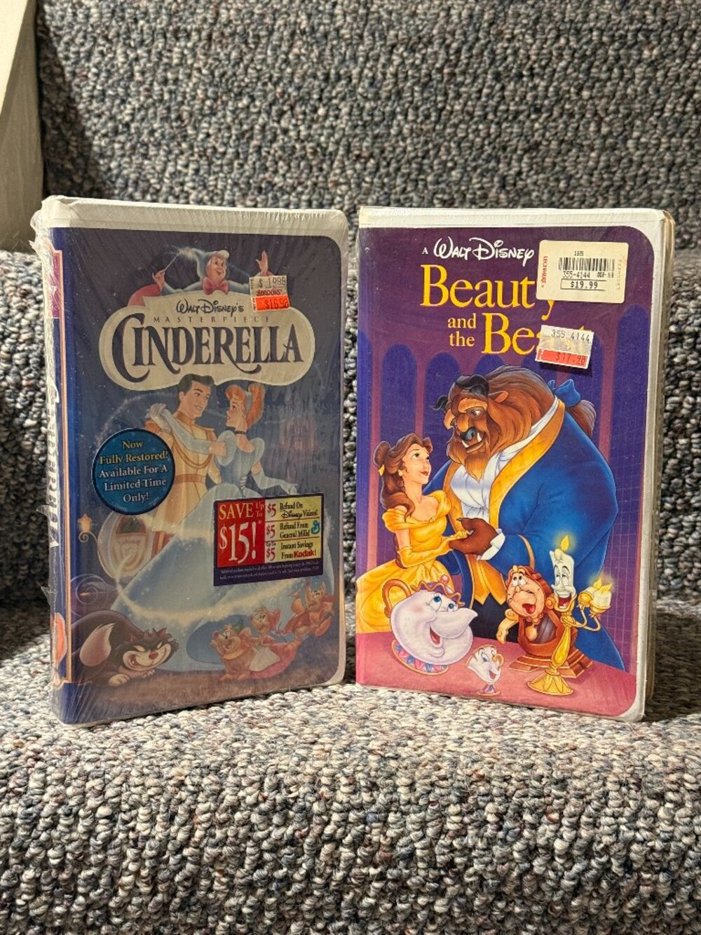 Vintage Walt Disney VHS Movies Beauty and The Beast and Cinderella NIP